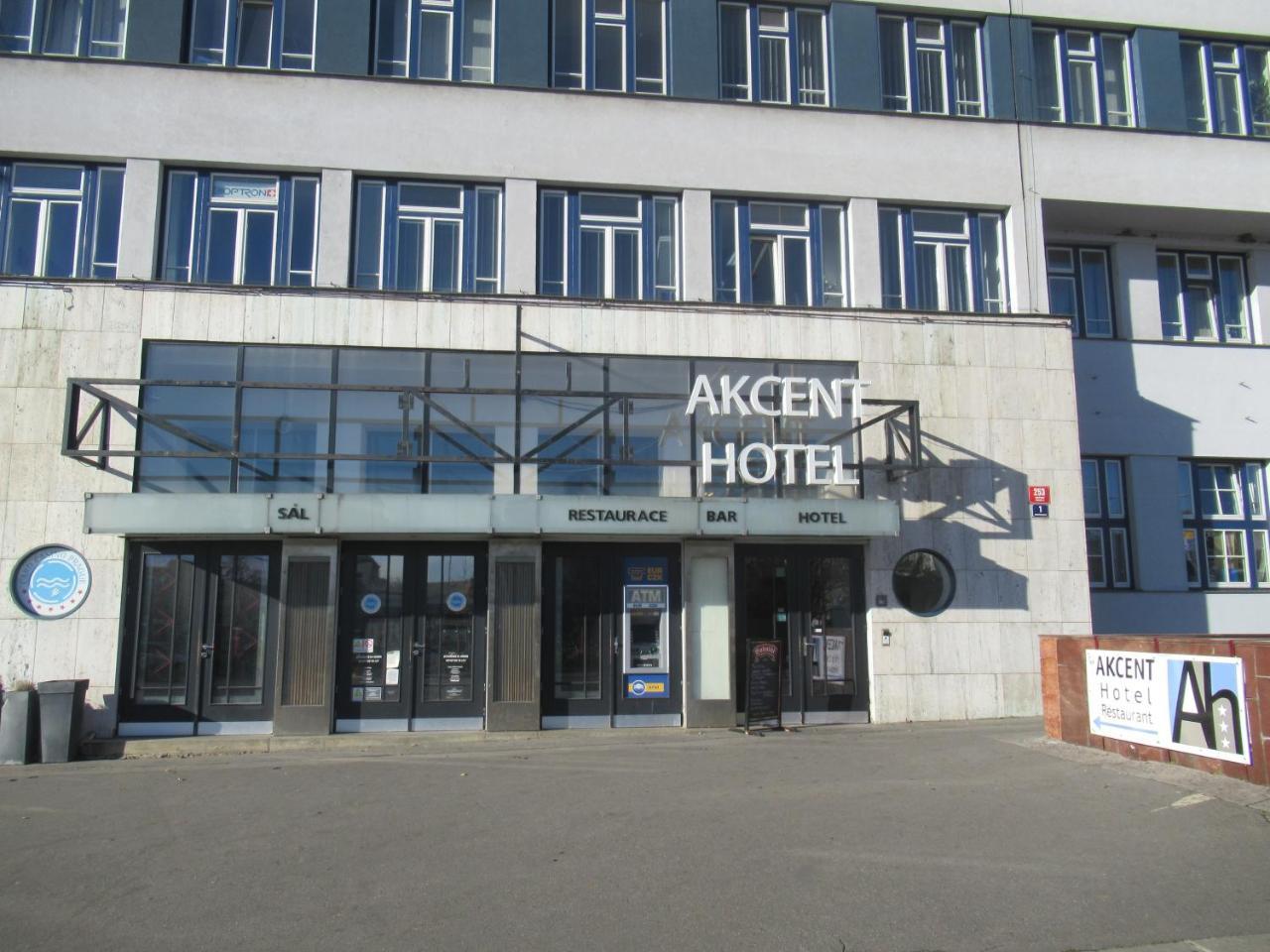 Akcent Hotel ปราก ภายนอก รูปภาพ